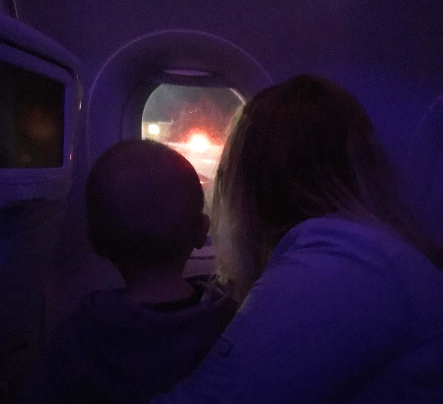 prendre l'avion avec un bébé