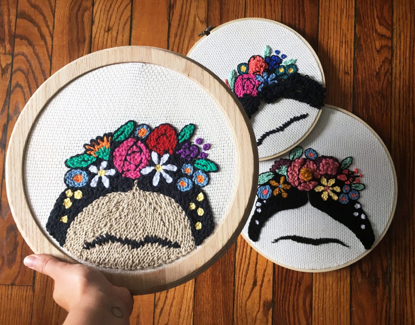 Série « Loving Frida » – Duo de patrons PDF pour punch needle – THE